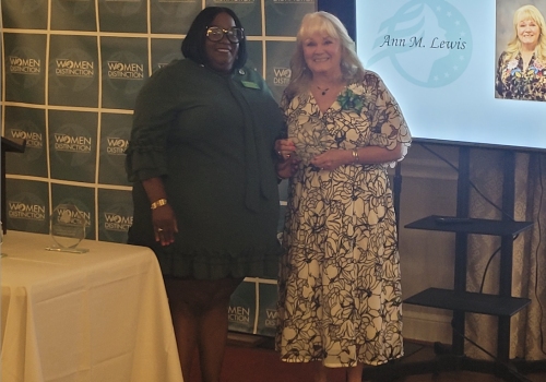 CareSouth Carolina CEO Ann Lewis Honored at the Mary Dean Brewer Women of Distinction Awards